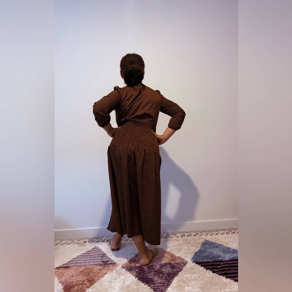 SHEIN Elegant Brown Midi Dress - Picture 5 of 7